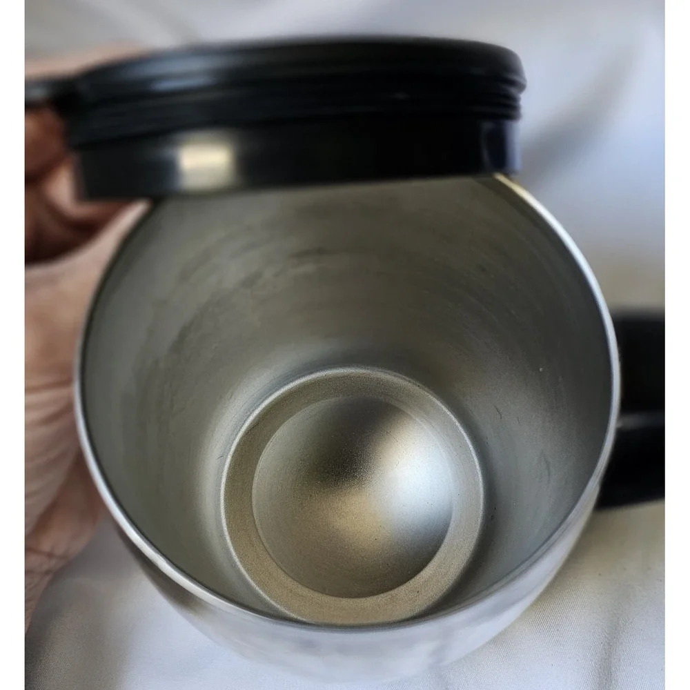 2 Starbucks: 2012 Stainless Barrel Hot/Cold & 2020 Xmas Navy Poinsettia Ceramic - Picture 9 of 15